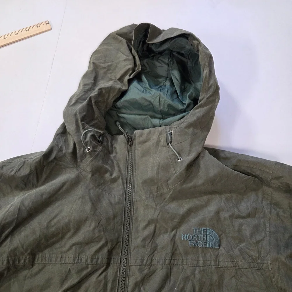 The North Face Mens DryVent Hooded Rain Jacket Olive Green Medium Full Zip Shell